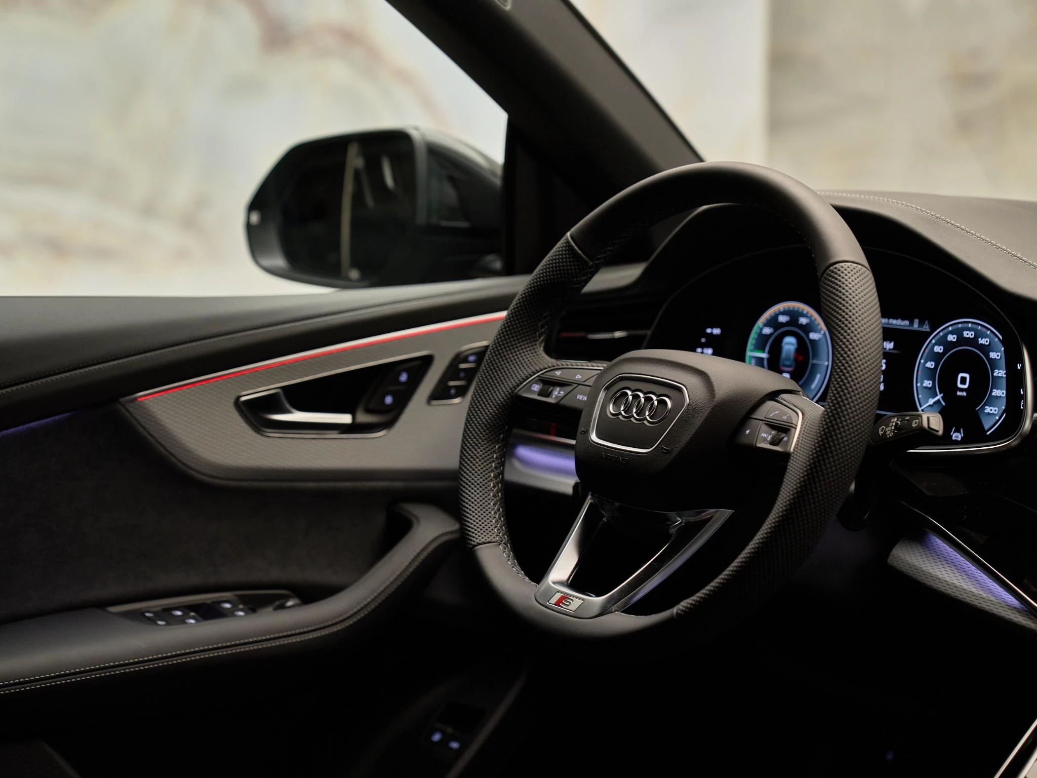 Hoofdafbeelding Audi Q8
