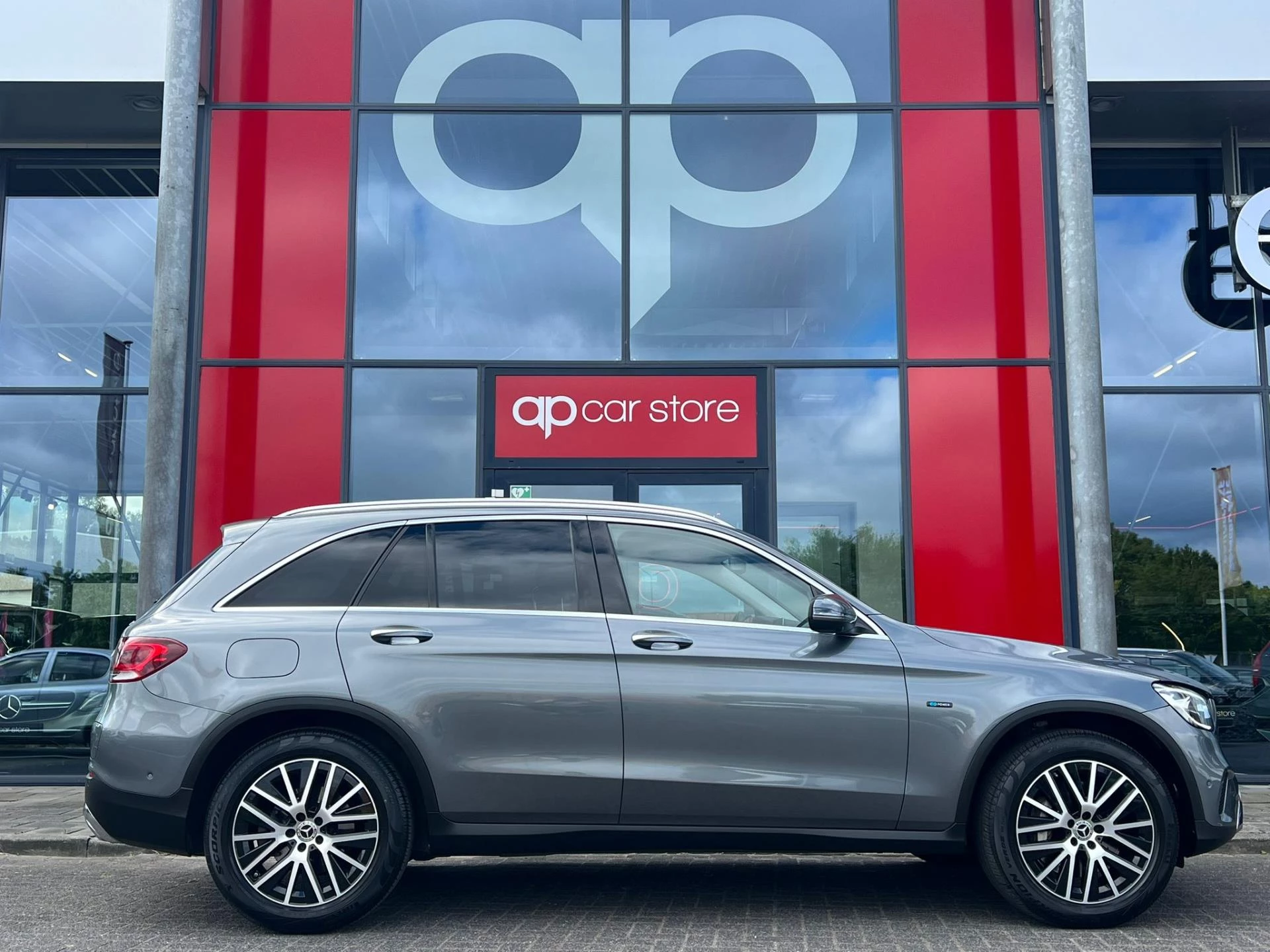 Hoofdafbeelding Mercedes-Benz GLC