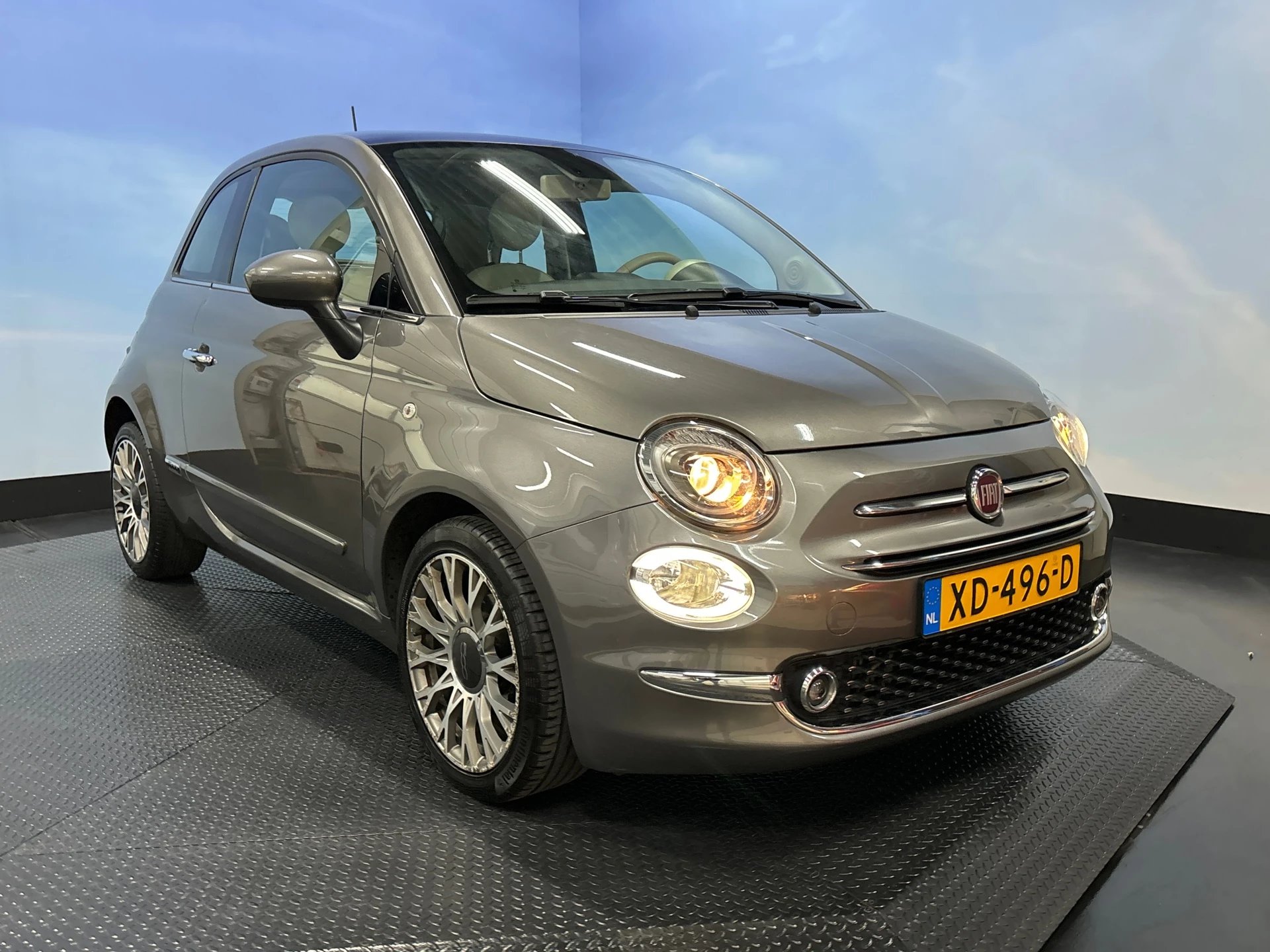 Hoofdafbeelding Fiat 500