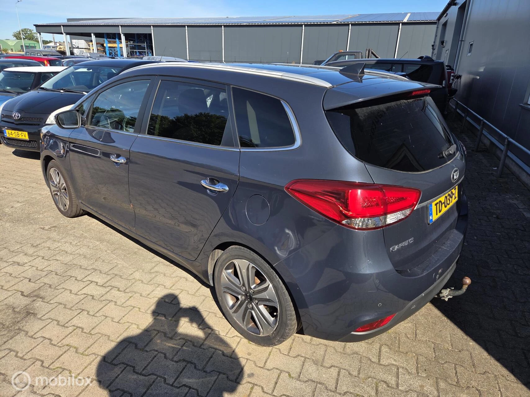 Hoofdafbeelding Kia Carens