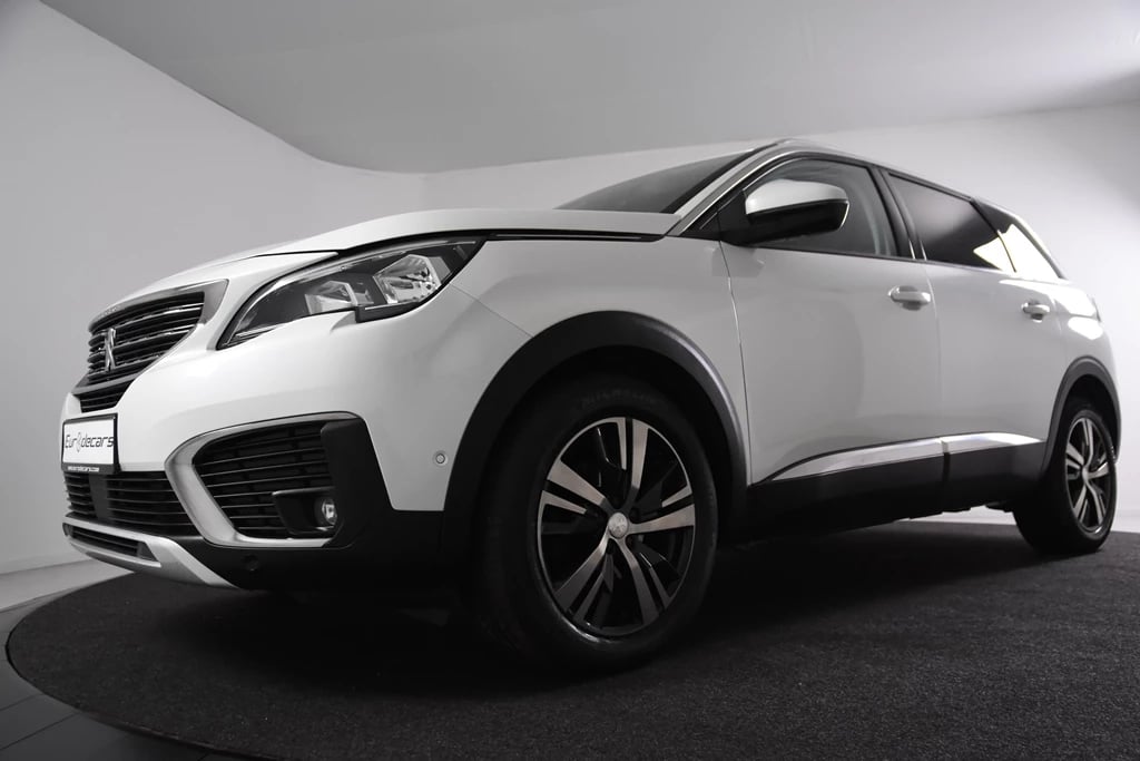 Hoofdafbeelding Peugeot 5008