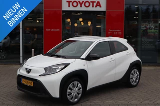 Toyota Aygo X PLAY AUTOMAAT CAMERA AD-CRUISE APPLE/ANDROID ALL-SEASON NL-AUTO DEALERONDERHOUDEN
