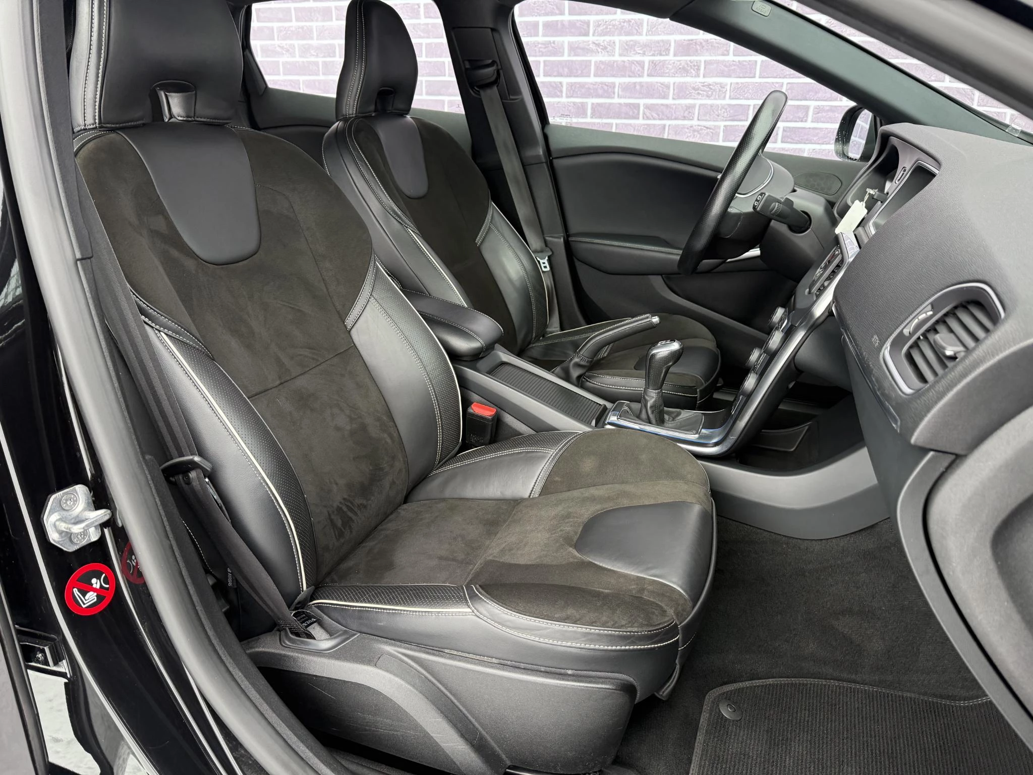 Hoofdafbeelding Volvo V40