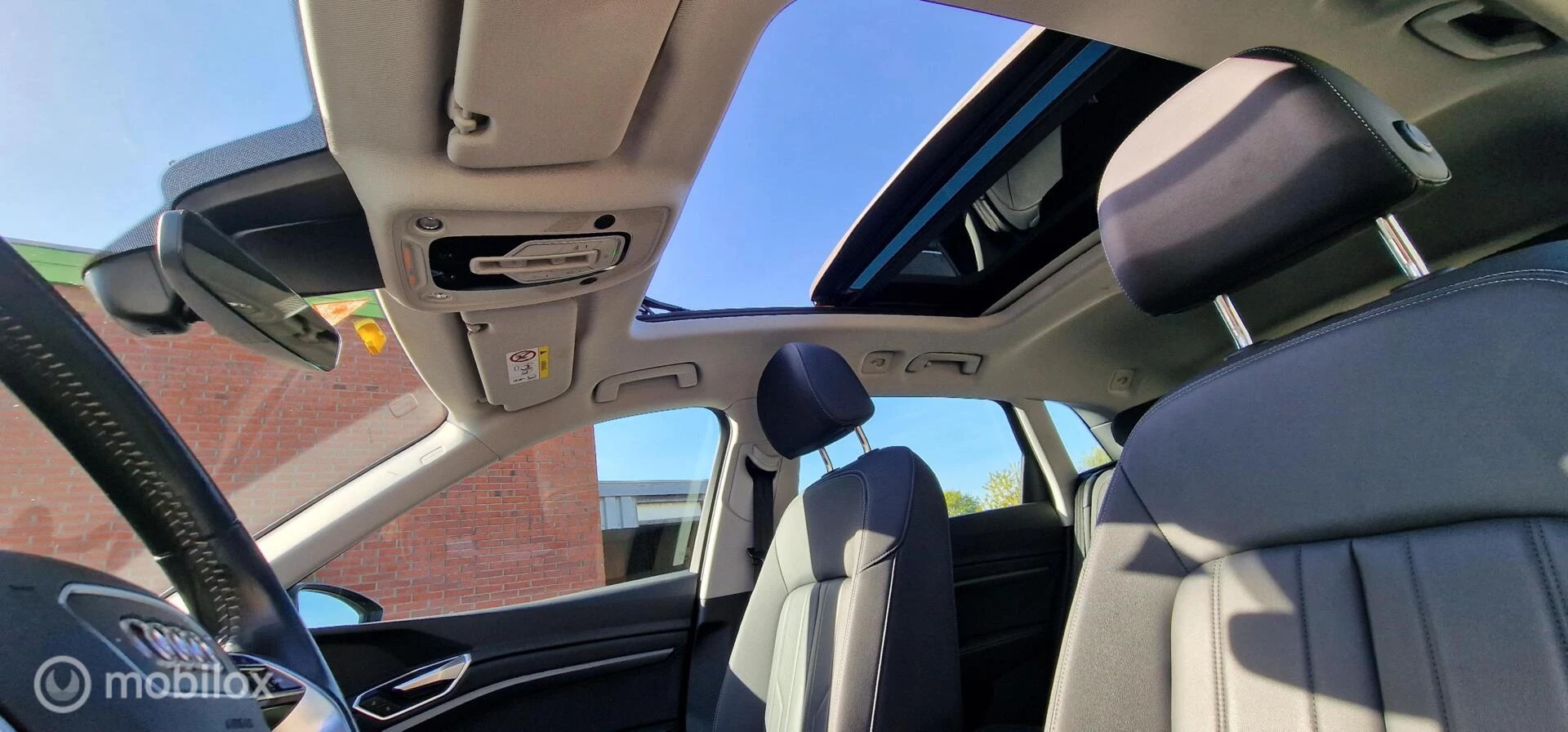Hoofdafbeelding Audi e-tron