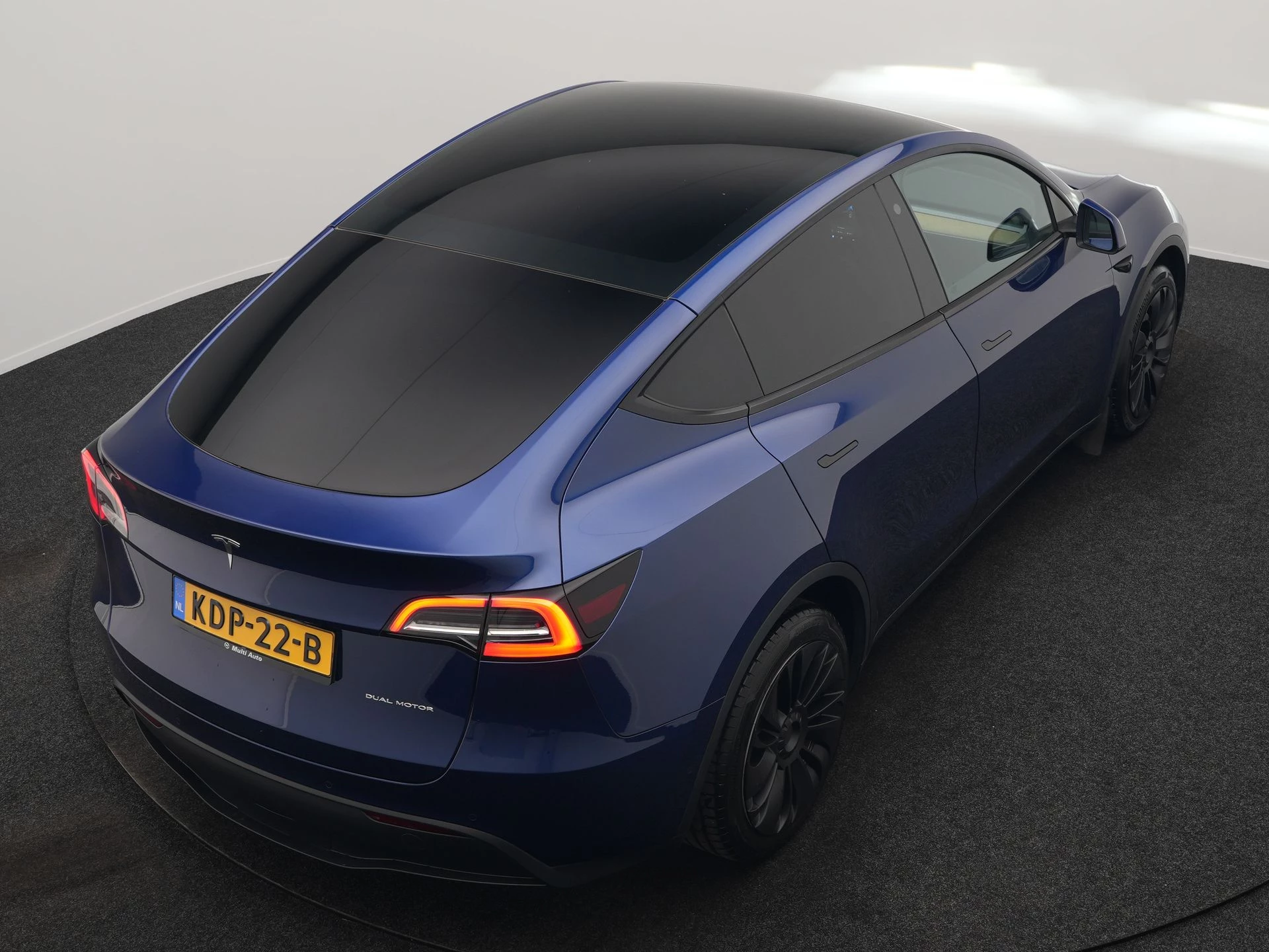 Hoofdafbeelding Tesla Model Y