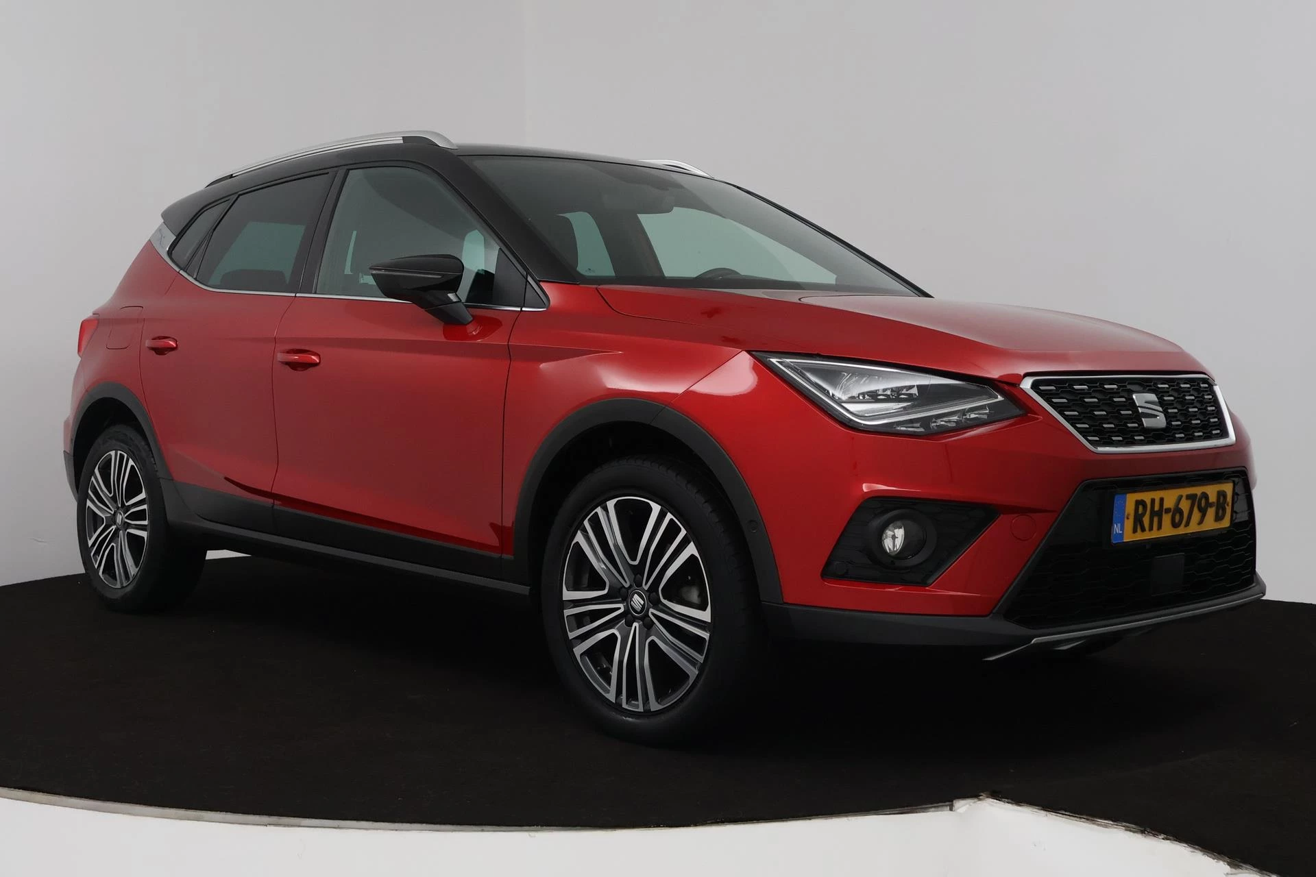 Hoofdafbeelding SEAT Arona