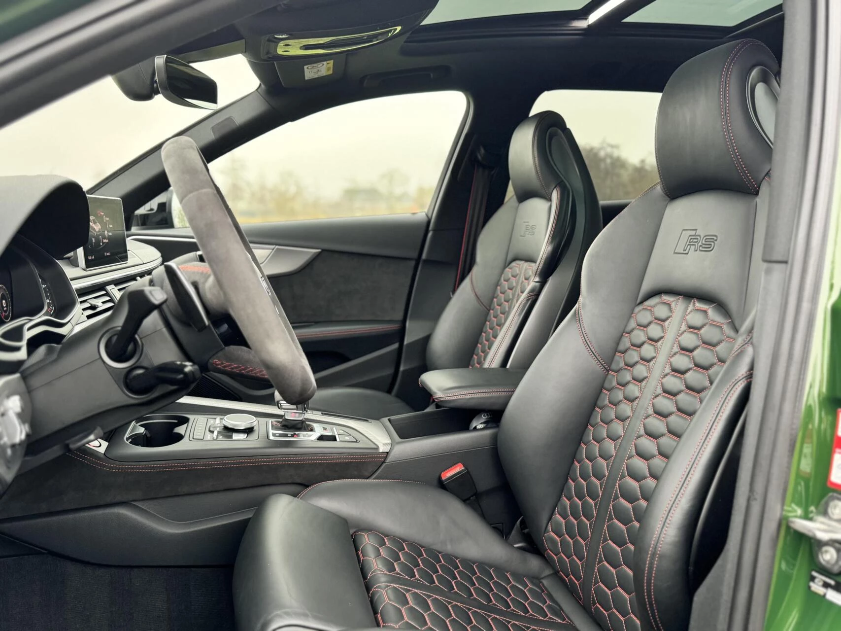 Hoofdafbeelding Audi RS4