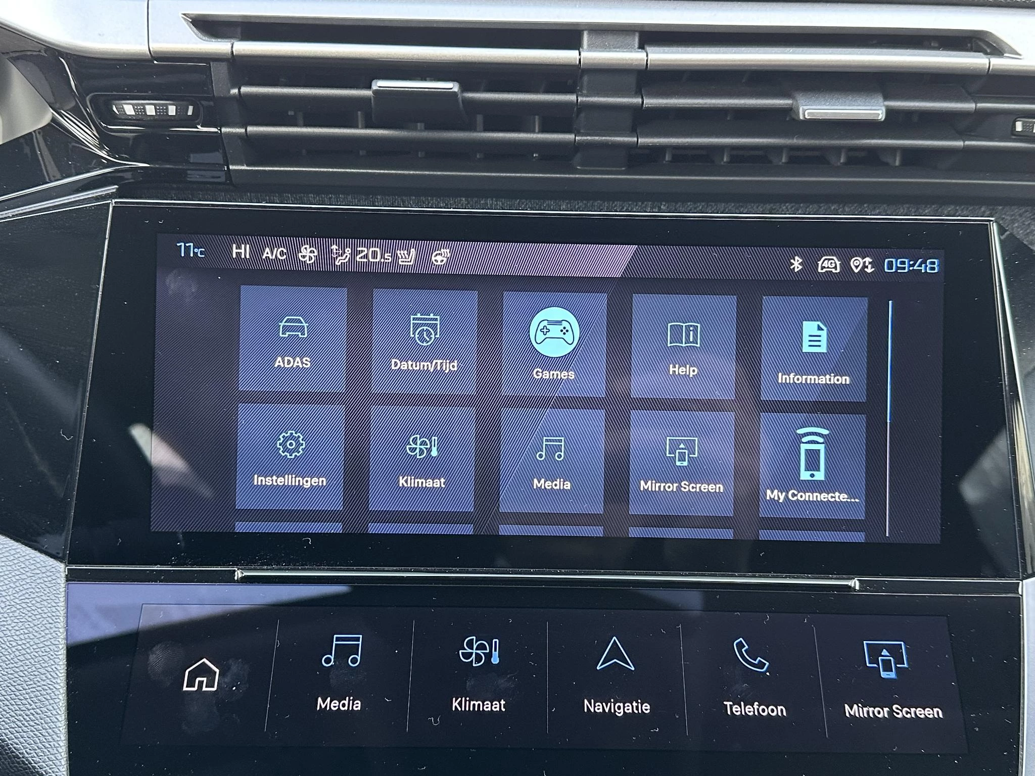 Hoofdafbeelding Peugeot 408