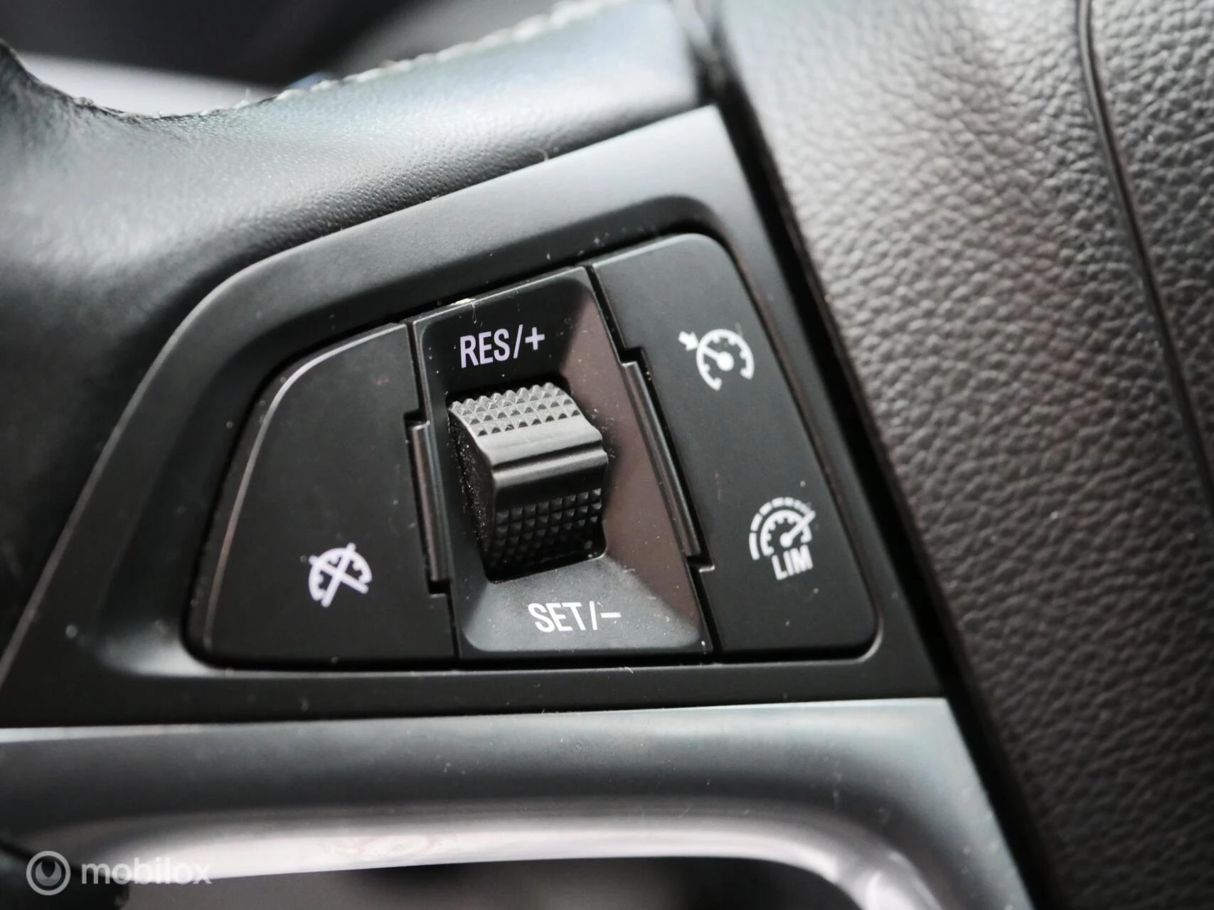 Hoofdafbeelding Opel Mokka X