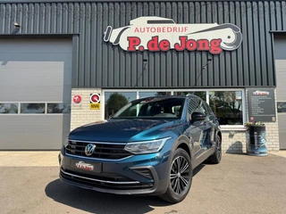 Volkswagen Tiguan 1.4 TSI eHybrid Active 245pk Trekhaak HUD Stoelverwarming Stuurverwarming Carplay