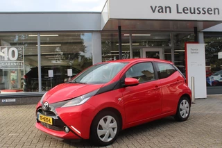 Toyota Aygo 1.0 VVT-I X-NAV NAVIGATIE EL-RAMEN & SPIEGELS AIRCO BLUETOOTH CAMERA