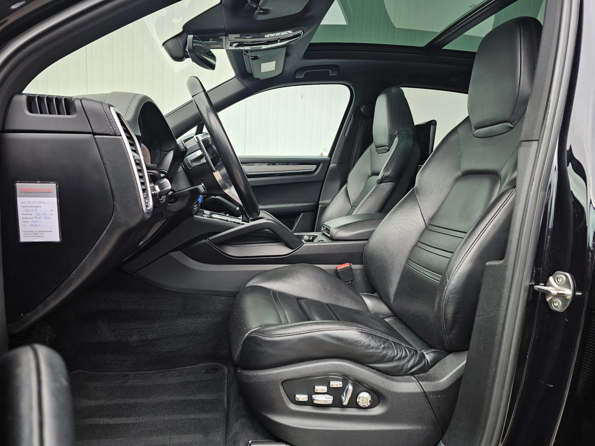 Hoofdafbeelding Porsche Cayenne