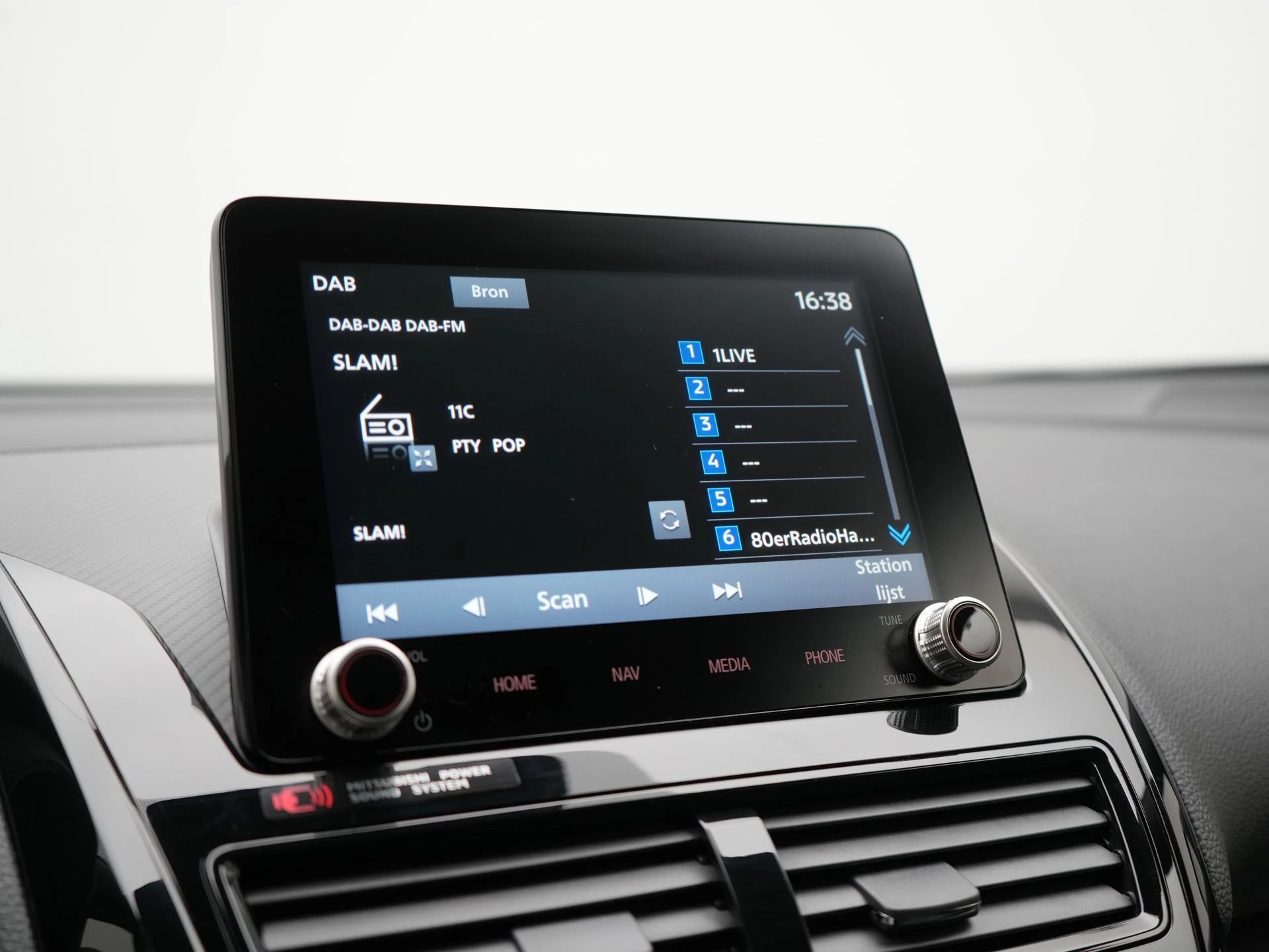 Hoofdafbeelding Mitsubishi Eclipse Cross