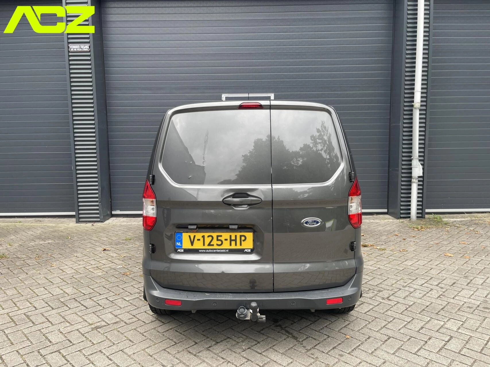 Hoofdafbeelding Ford Transit Courier