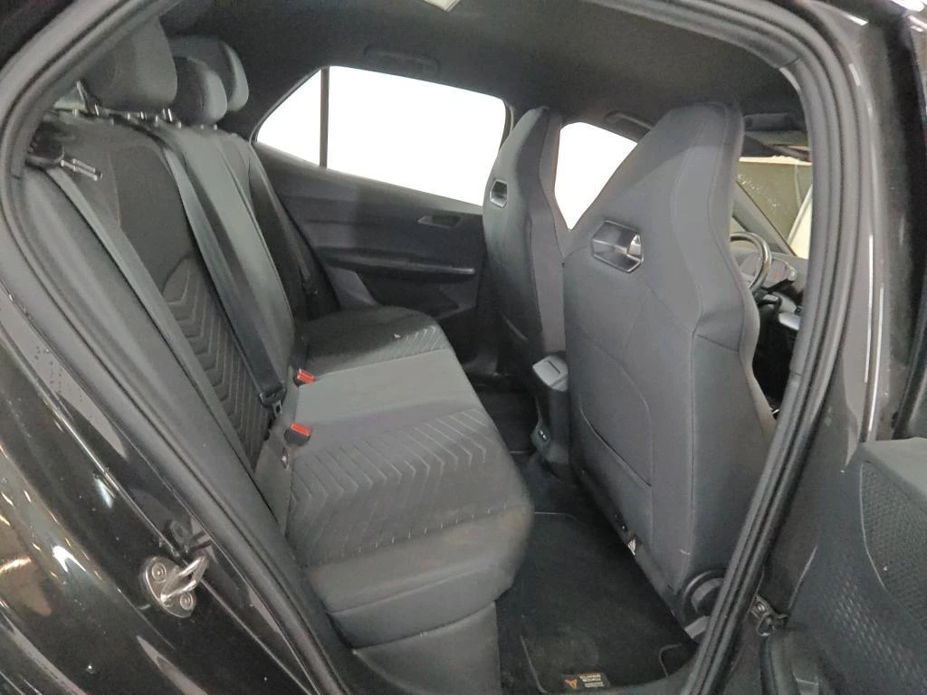 Hoofdafbeelding CUPRA Born