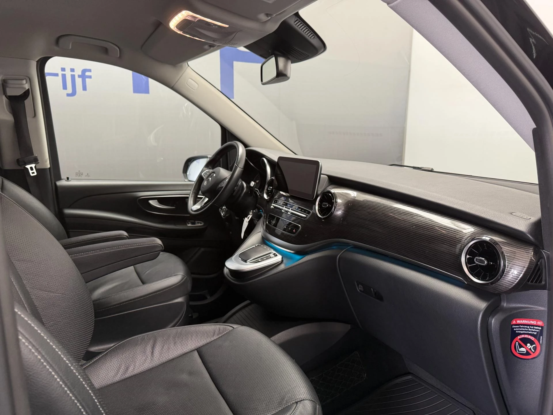 Hoofdafbeelding Mercedes-Benz EQV