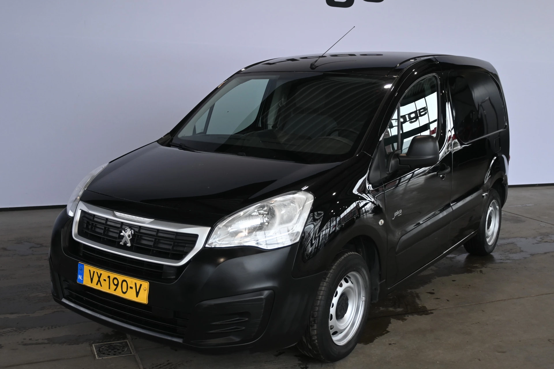 Hoofdafbeelding Peugeot Partner