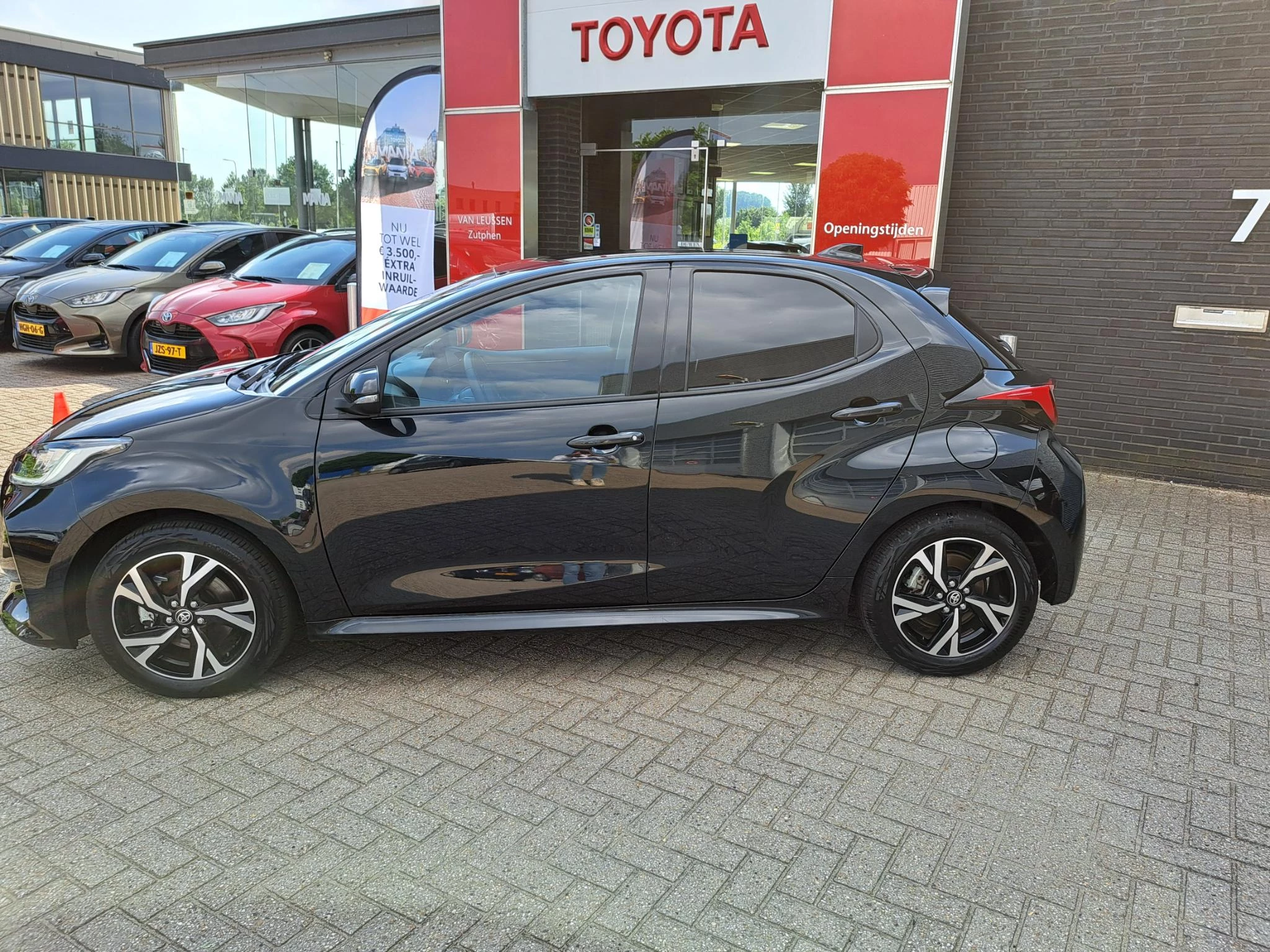 Hoofdafbeelding Toyota Yaris