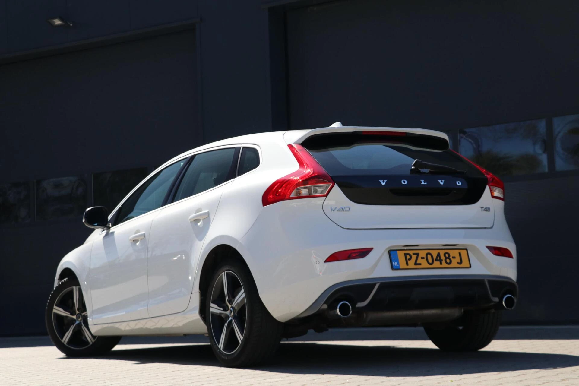 Hoofdafbeelding Volvo V40