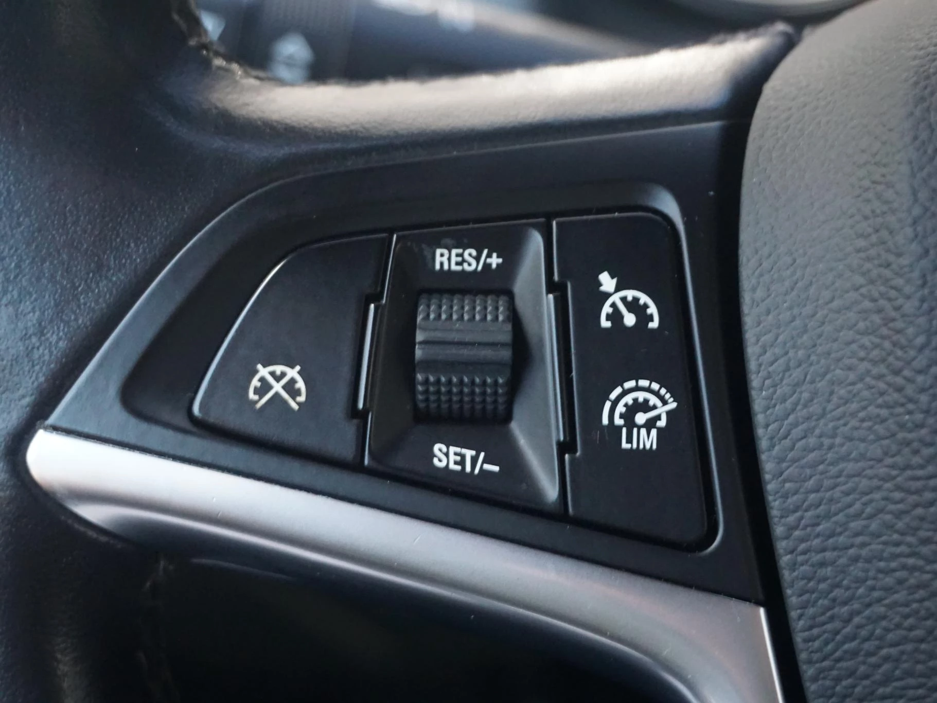 Hoofdafbeelding Opel Cascada