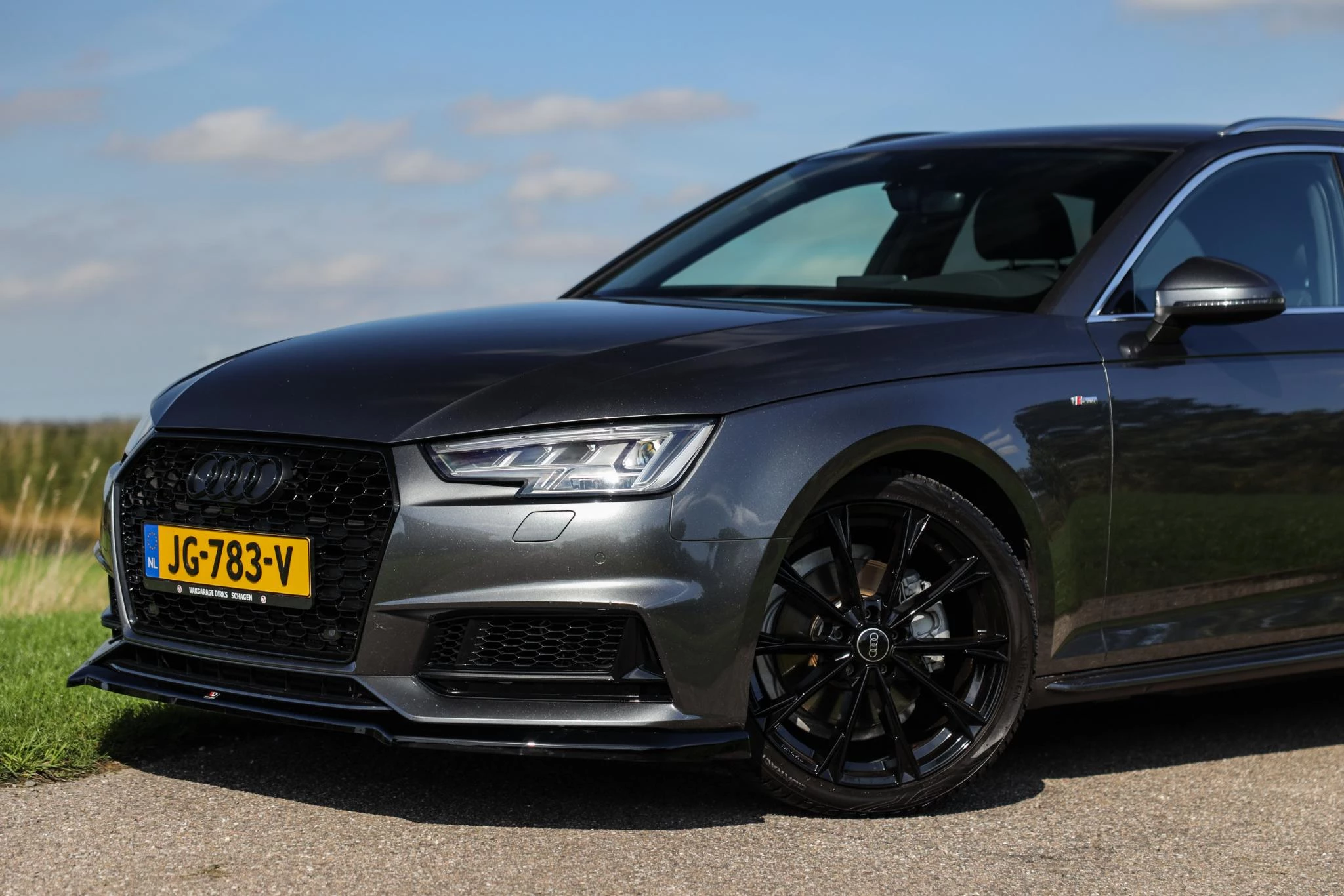 Hoofdafbeelding Audi A4