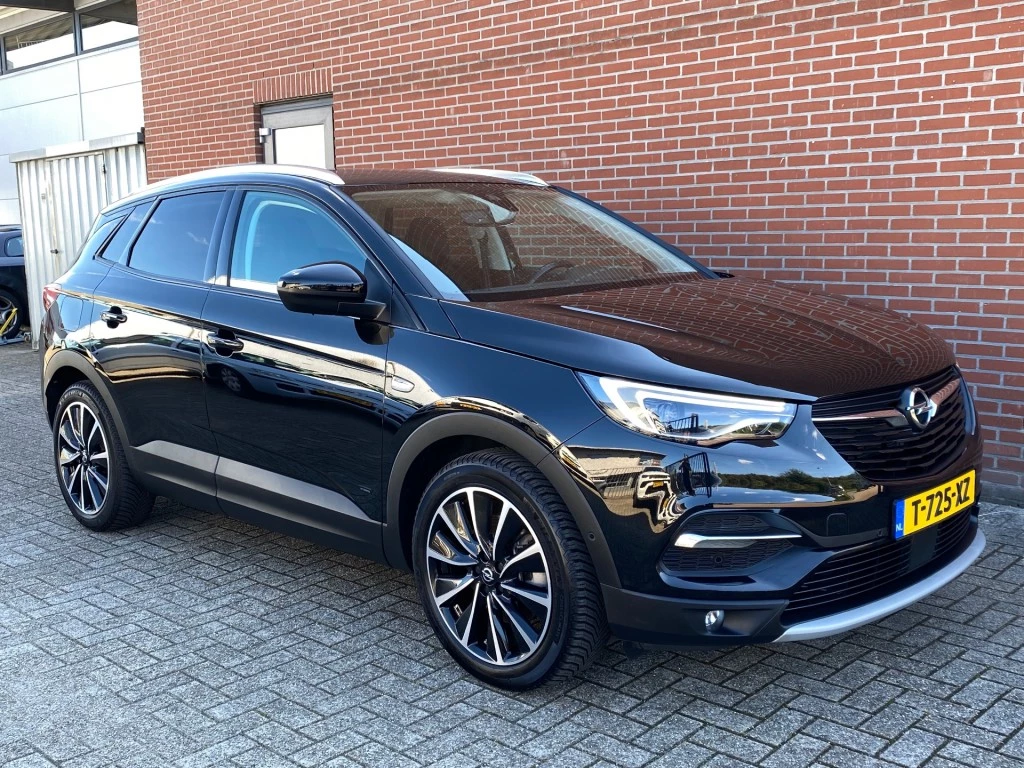 Hoofdafbeelding Opel Grandland X