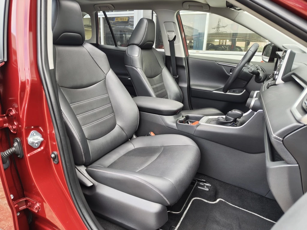 Hoofdafbeelding Toyota RAV4