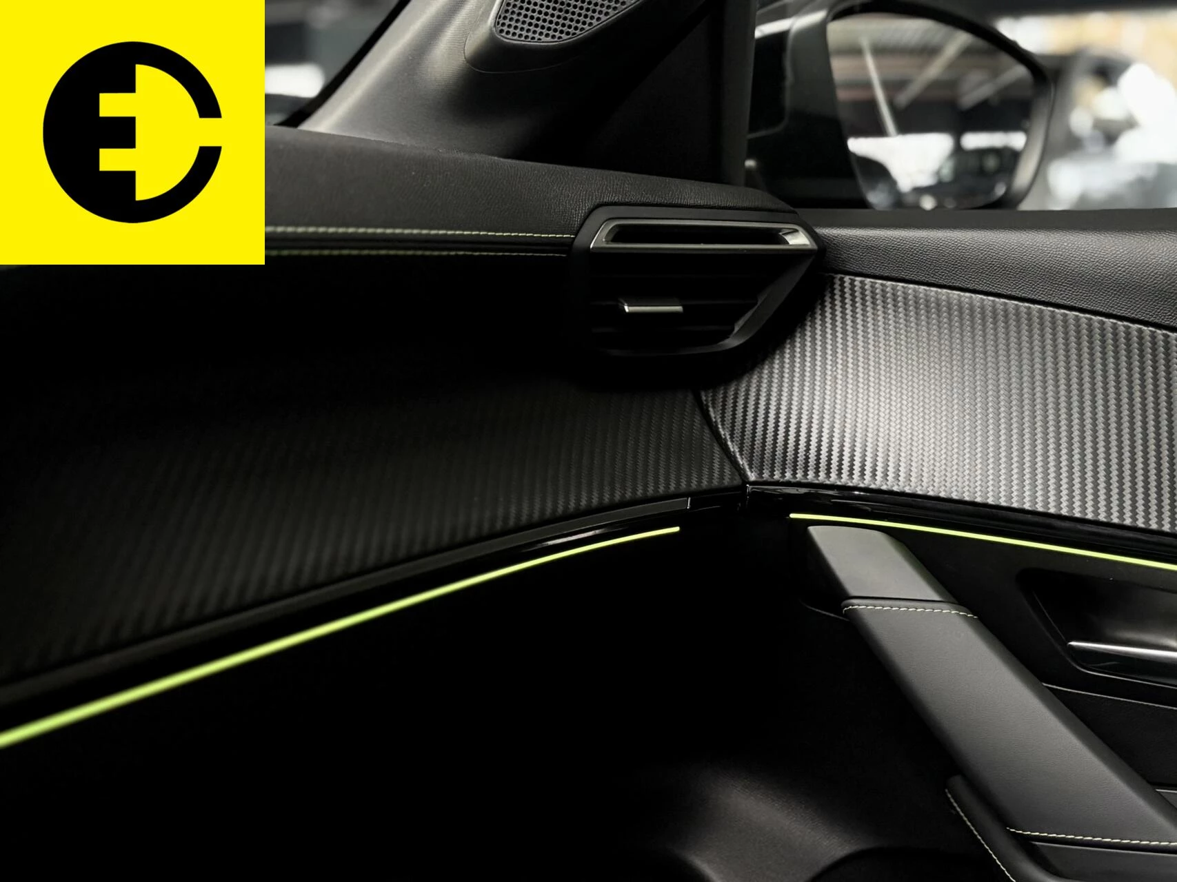 Hoofdafbeelding Peugeot e-208