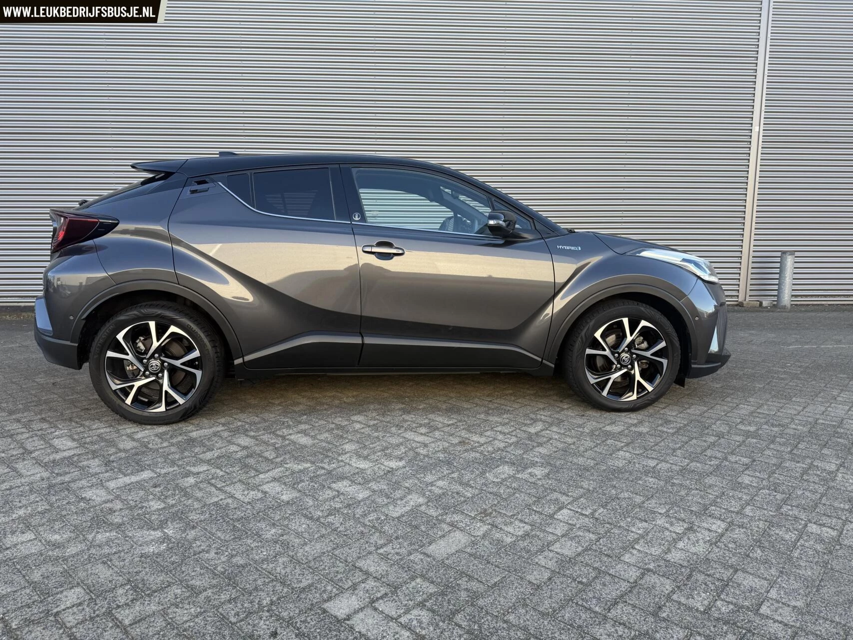 Hoofdafbeelding Toyota C-HR