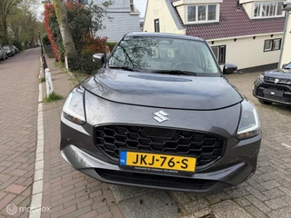 Hoofdafbeelding Suzuki Swift Suzuki Swift 1.2 Style Smart Hybrid