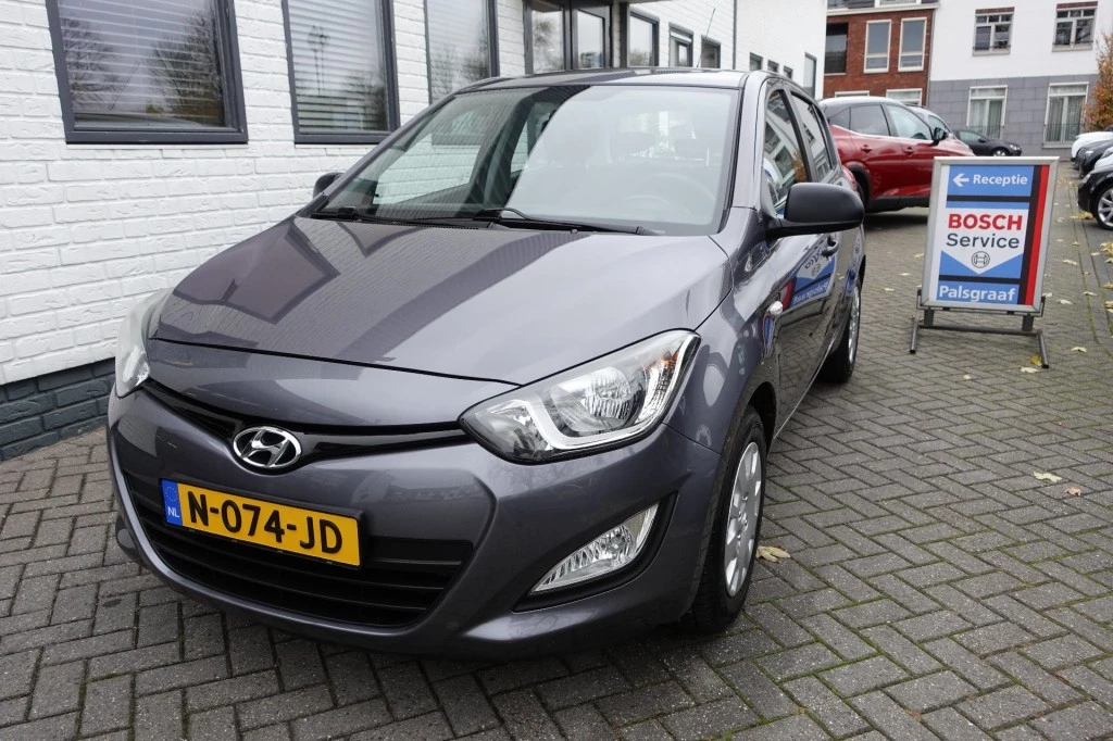 Hoofdafbeelding Hyundai i20
