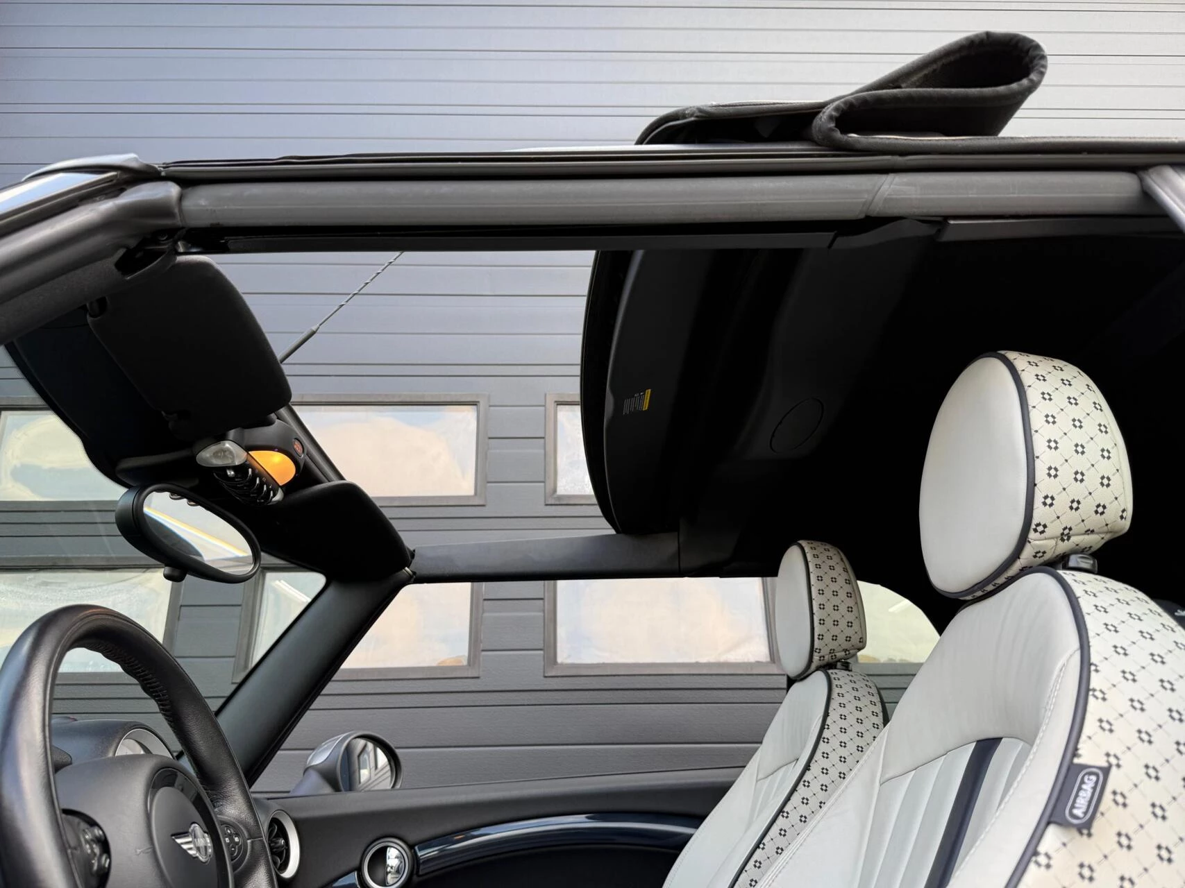 Hoofdafbeelding MINI Cooper Cabrio