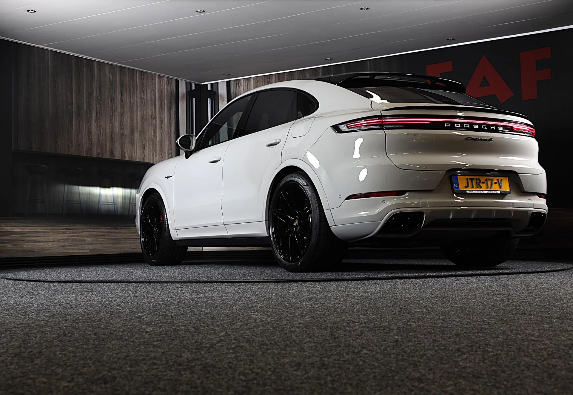 Hoofdafbeelding Porsche Cayenne