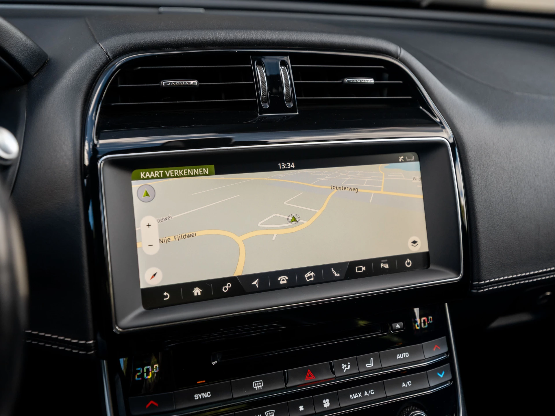 Hoofdafbeelding Jaguar XE