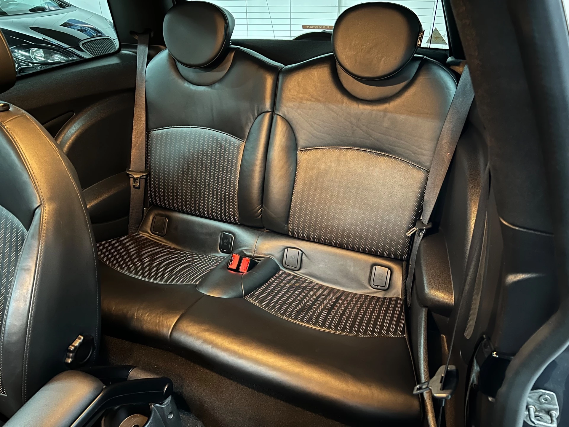 Hoofdafbeelding MINI One