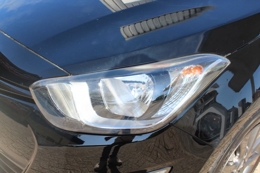 Hoofdafbeelding Hyundai i20