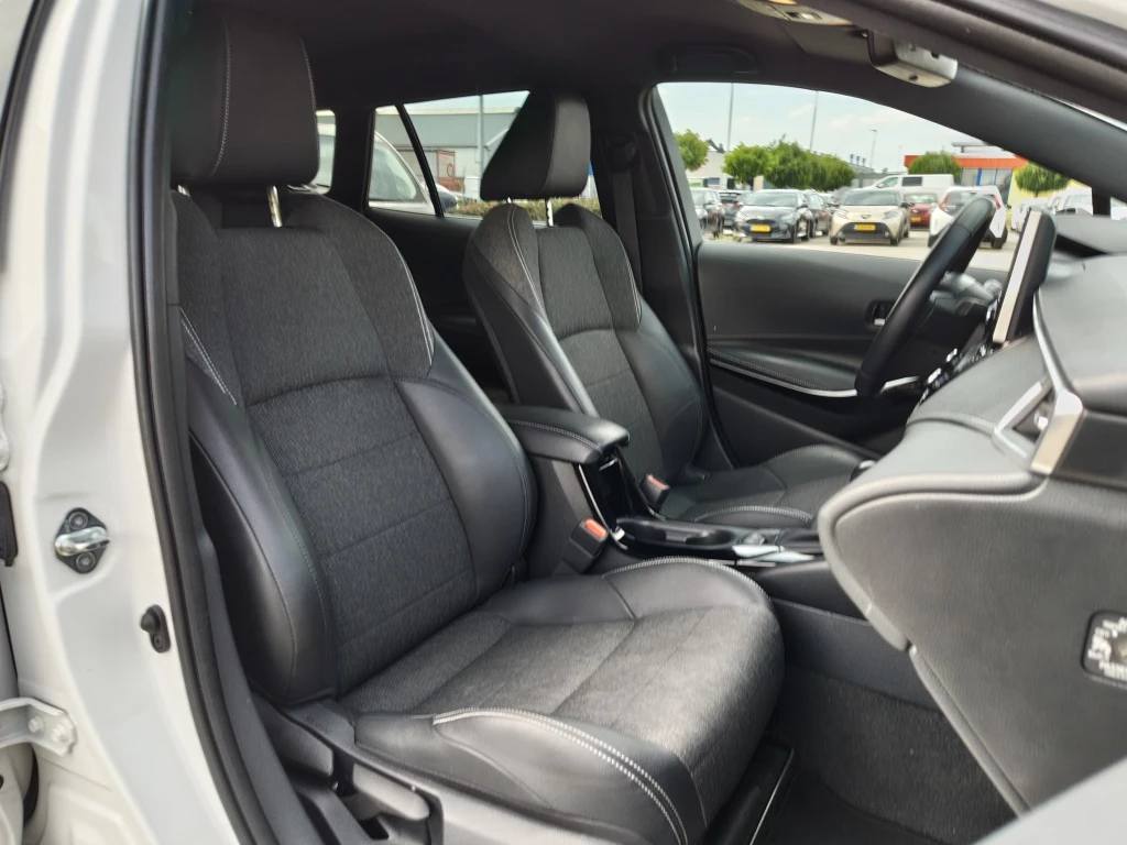 Hoofdafbeelding Toyota Corolla Touring Sports