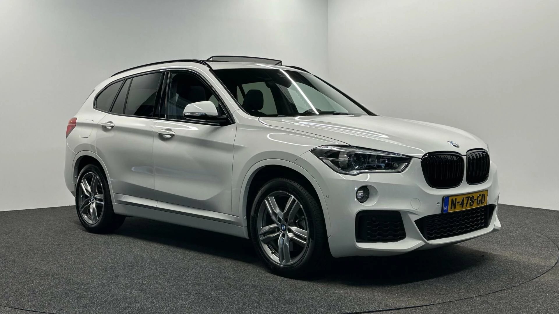 Hoofdafbeelding BMW X1