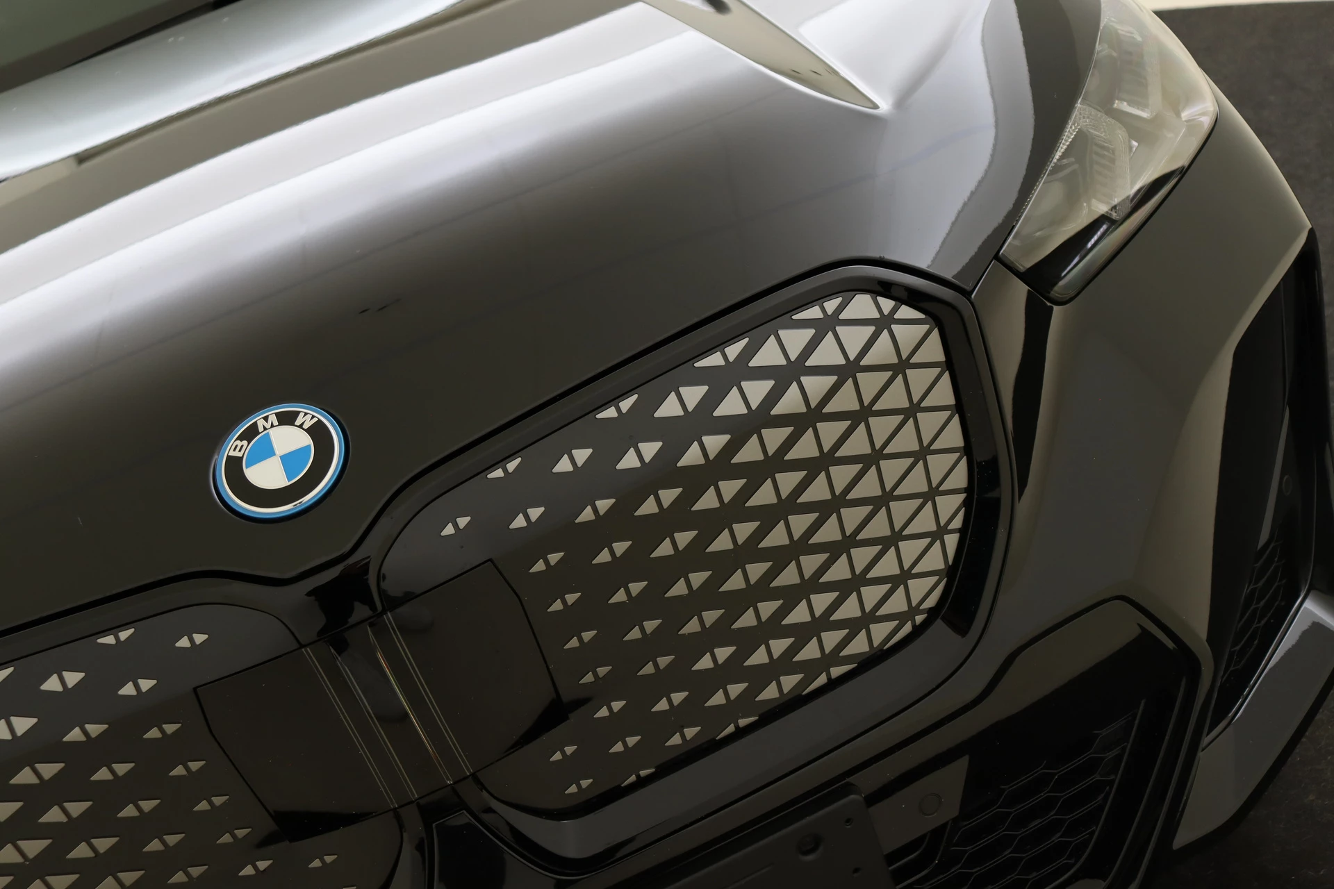 Hoofdafbeelding BMW iX1