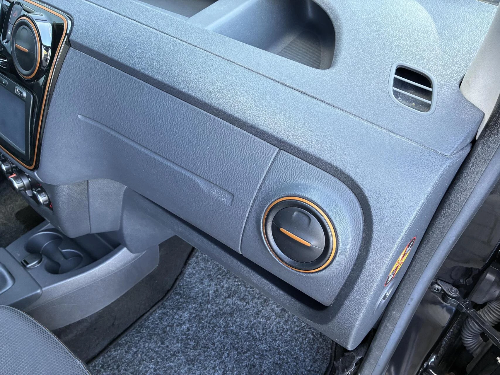 Hoofdafbeelding Dacia Dokker