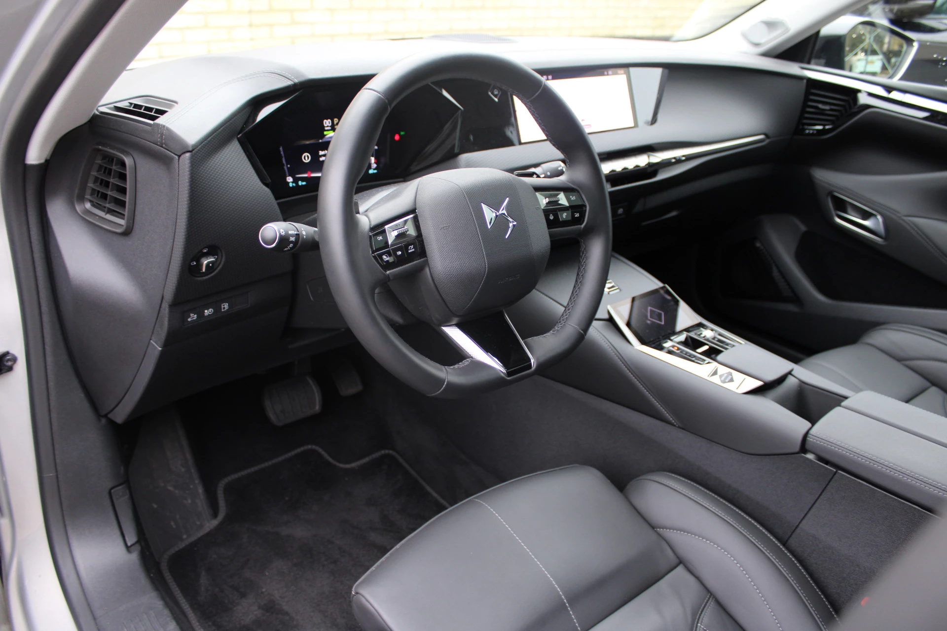 Hoofdafbeelding DS DS 4