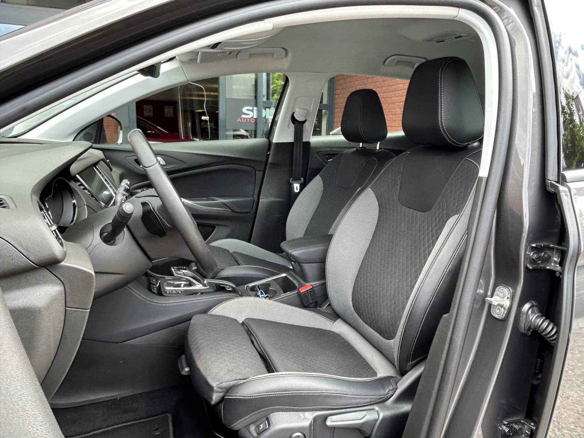 Hoofdafbeelding Opel Grandland