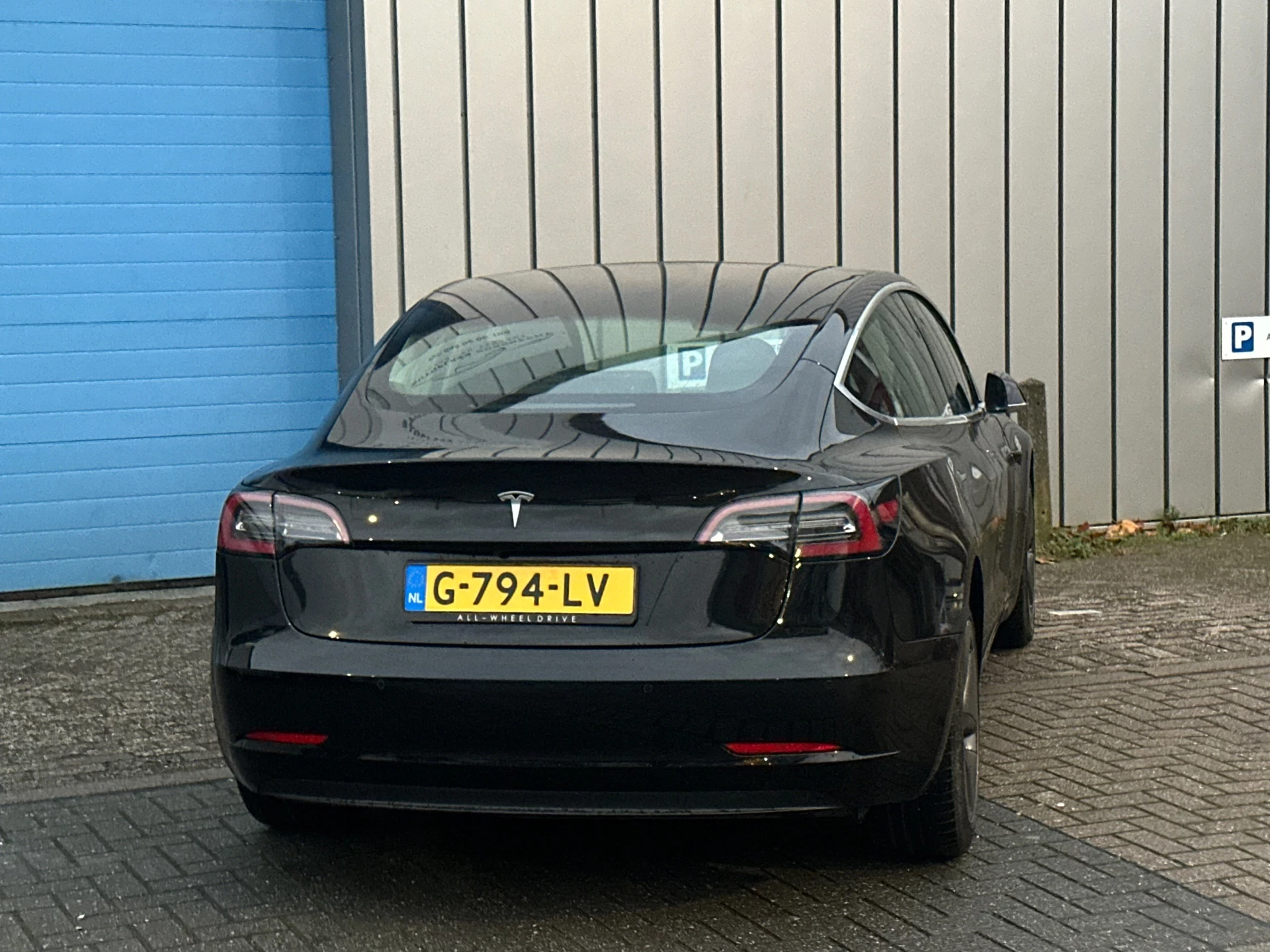 Hoofdafbeelding Tesla Model 3