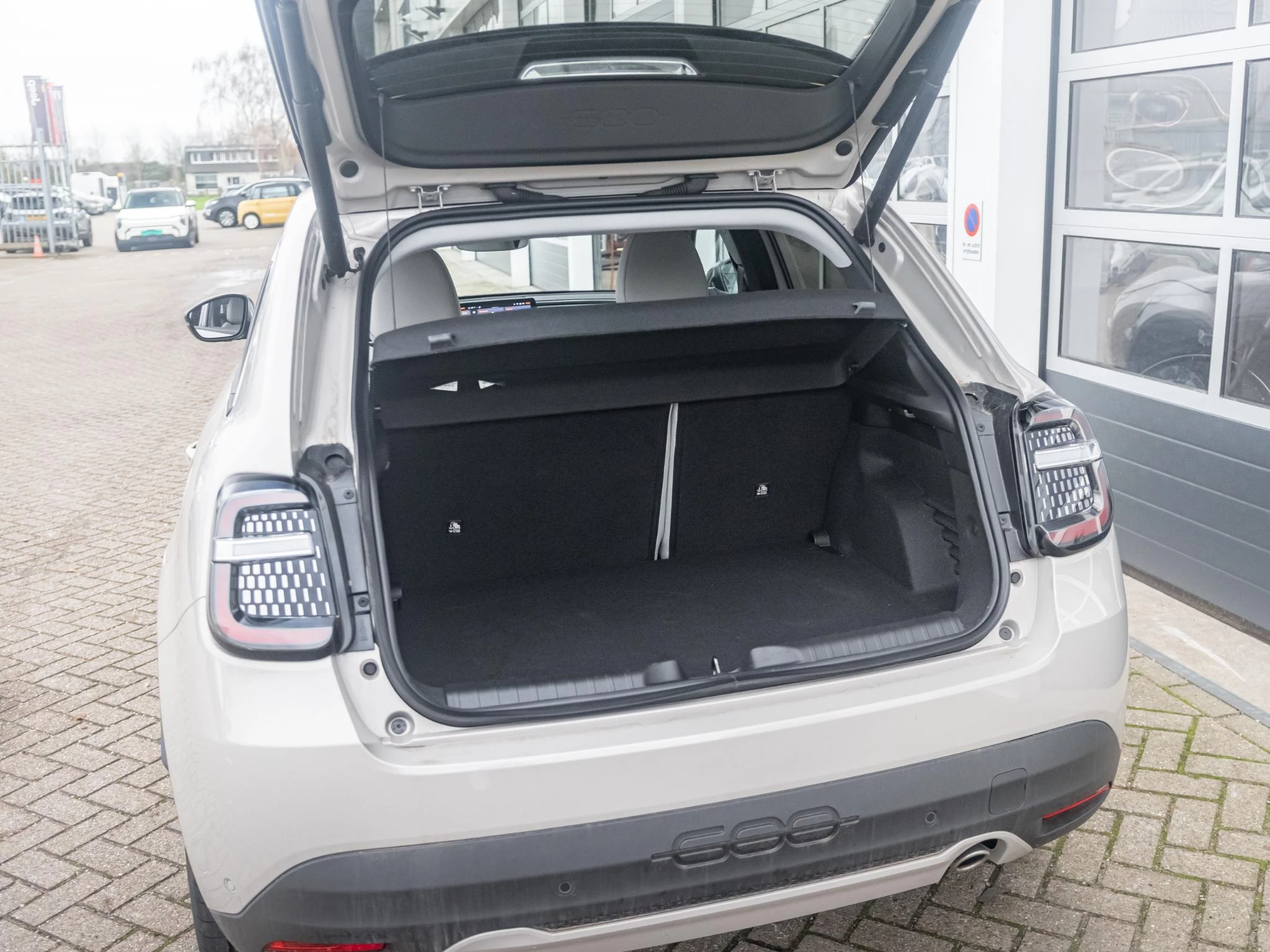 Hoofdafbeelding Fiat 600