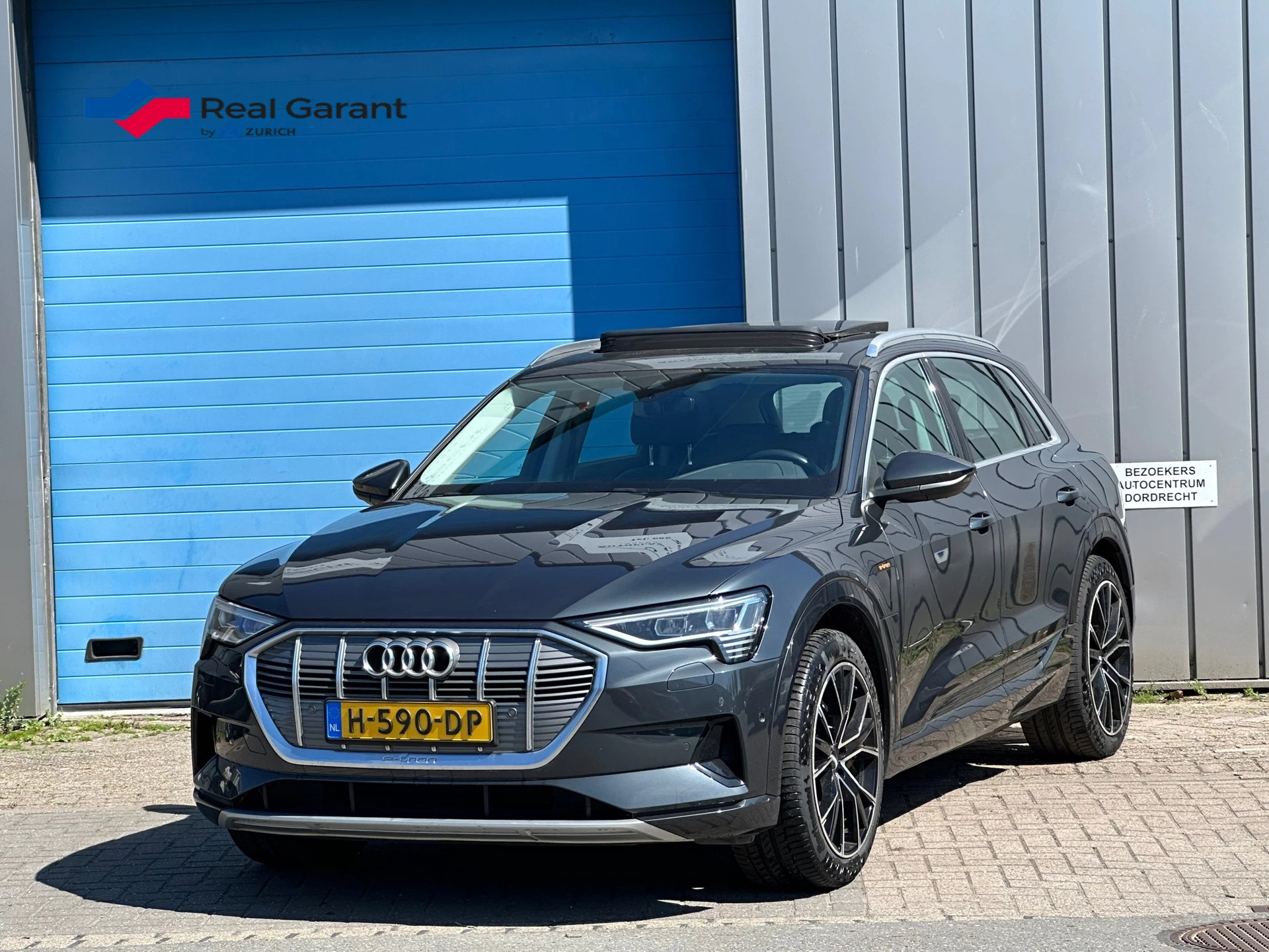 Hoofdafbeelding Audi e-tron