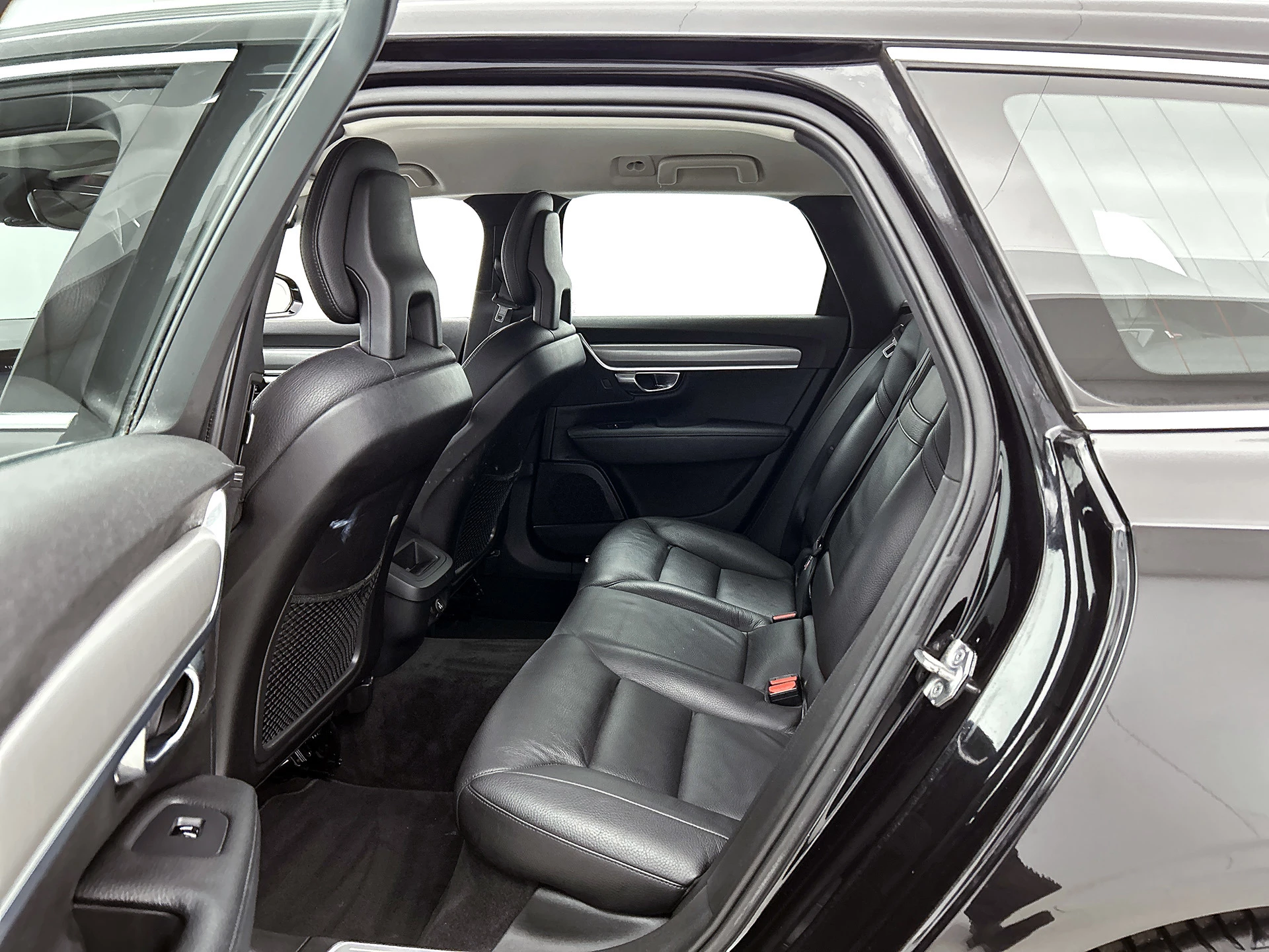 Hoofdafbeelding Volvo V90