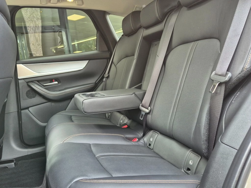 Hoofdafbeelding Mazda CX-60