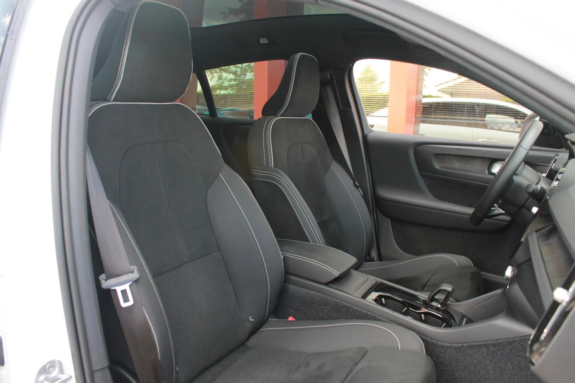 Hoofdafbeelding Volvo C40