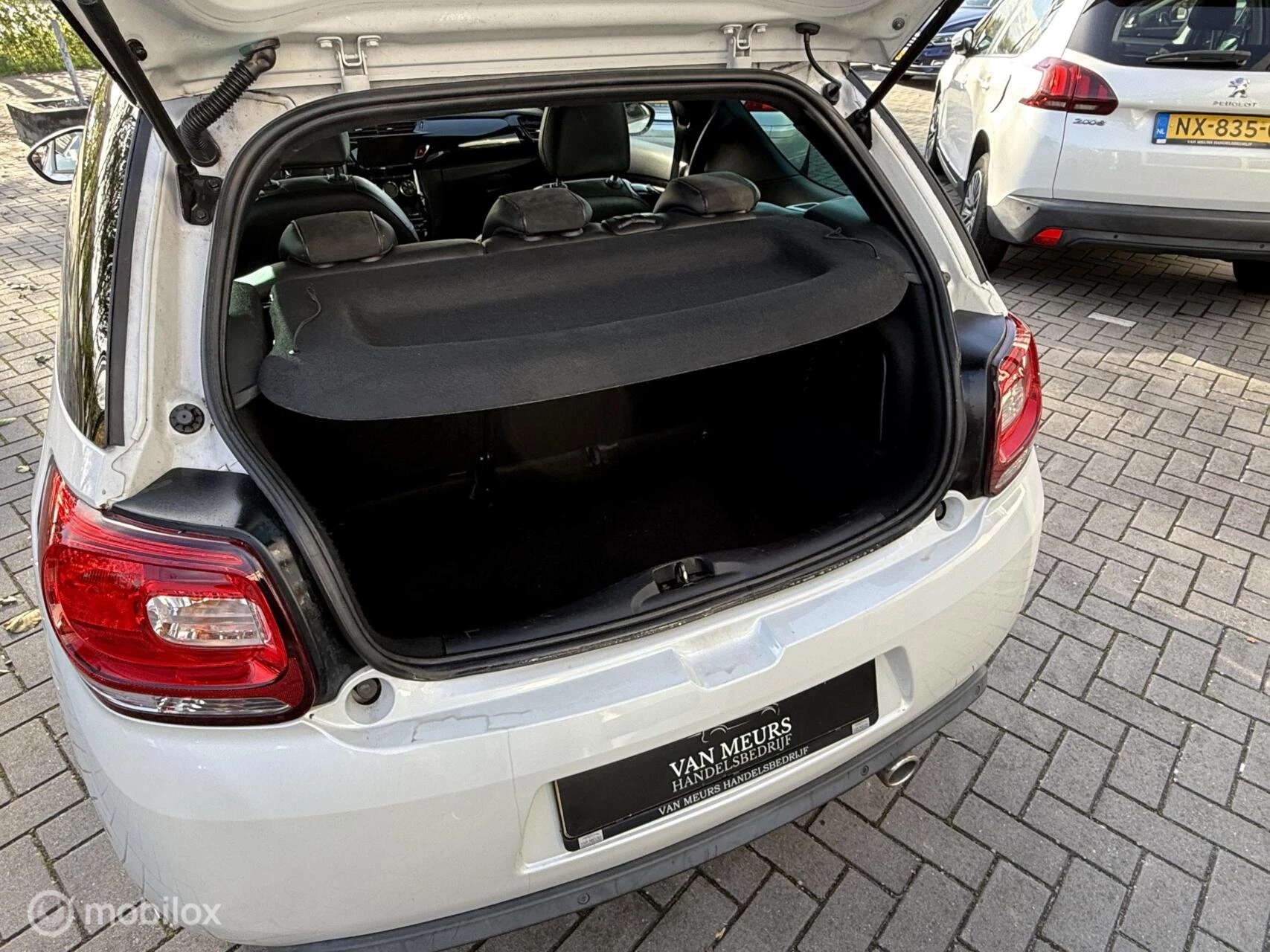 Hoofdafbeelding DS DS 3