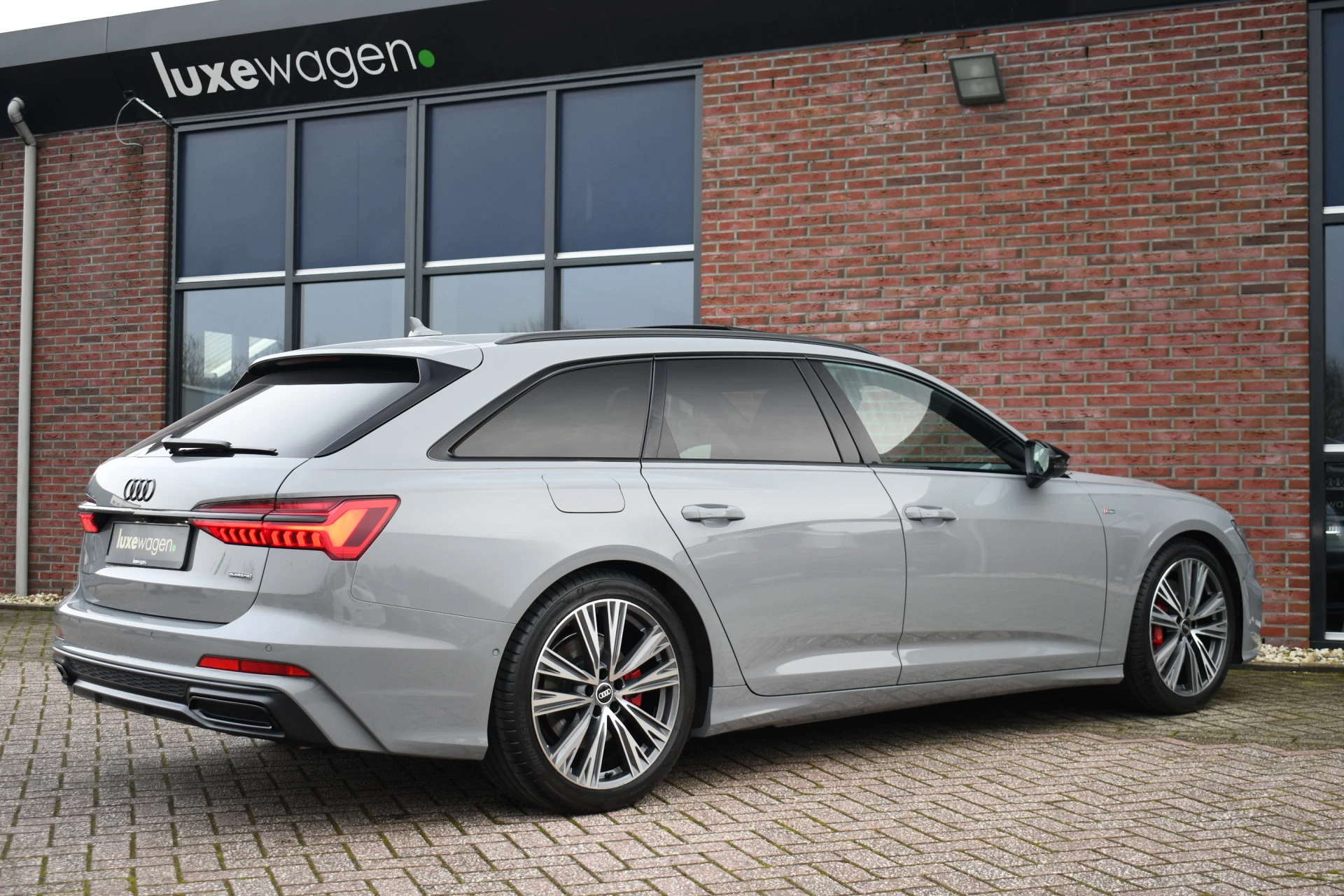 Hoofdafbeelding Audi A6